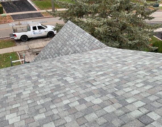 T DOT Roofers - Brampton