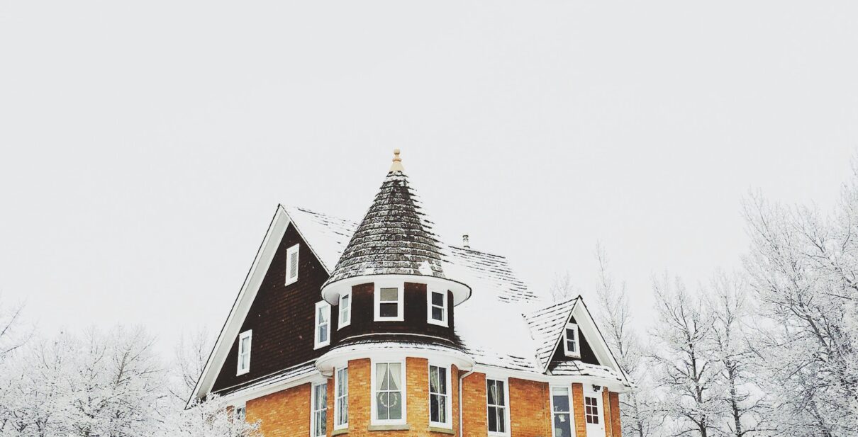 How to detect a Roof leak